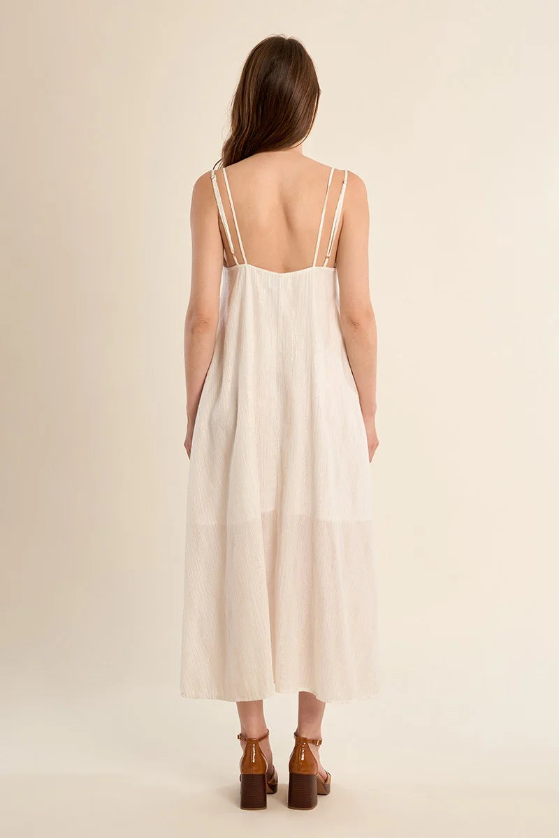 Long and straight woven dress