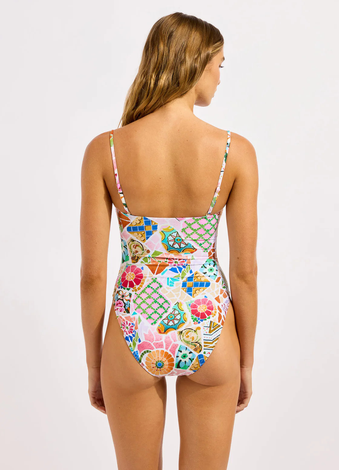 One Pieces