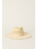 Nora hat