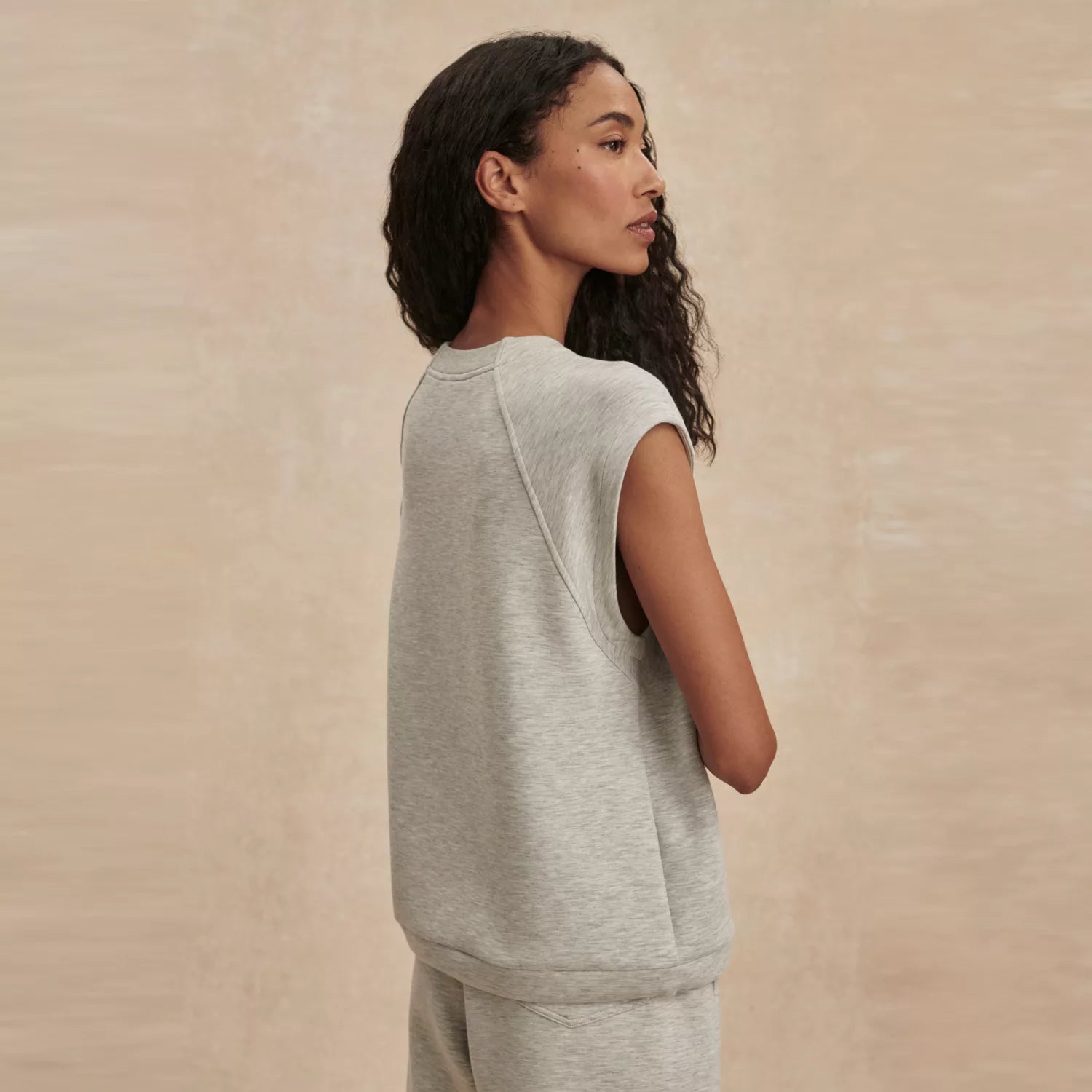 Salome Raglan Tee - Light Grey Marl