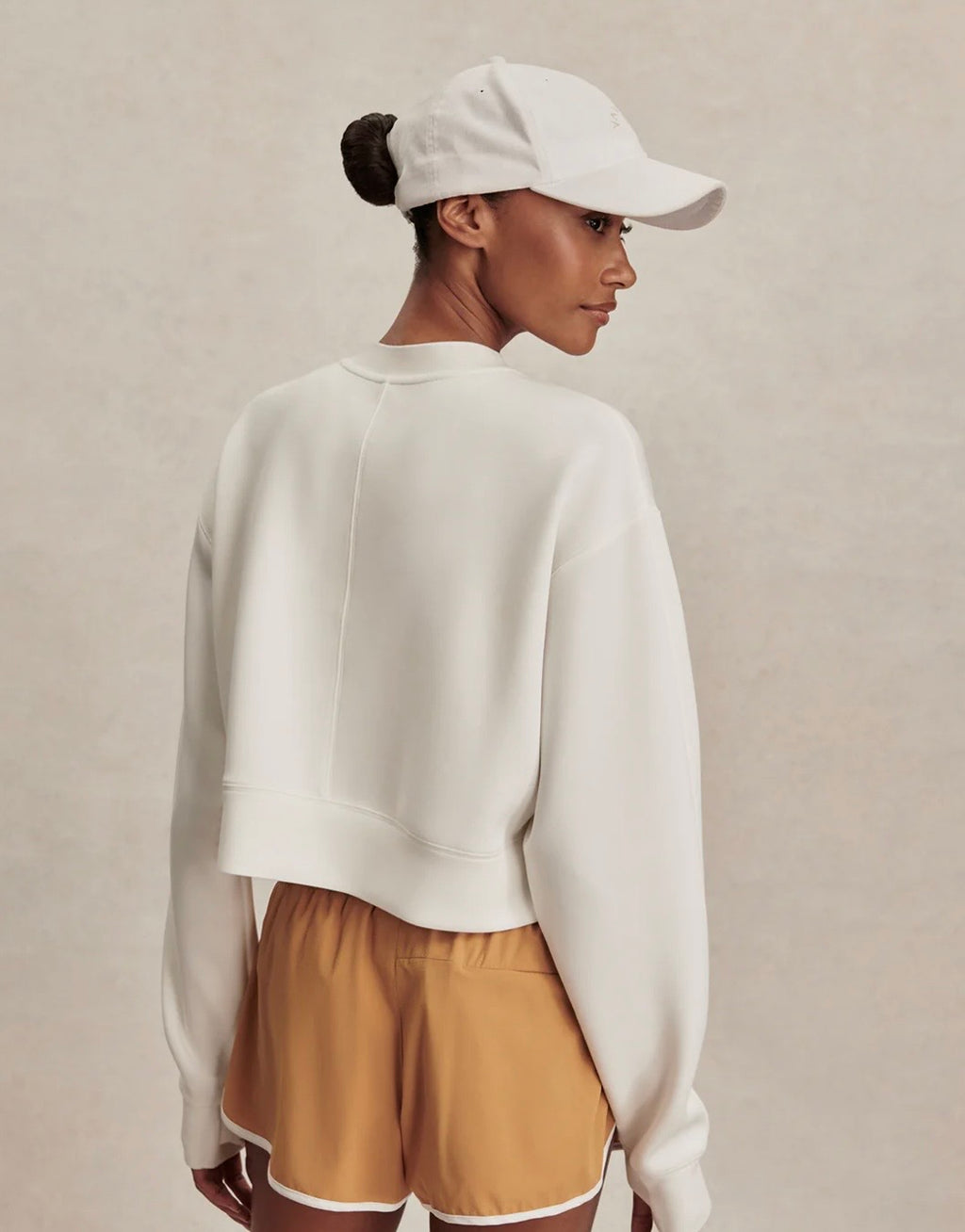 Tasmin Cropped Sweat - Snow White