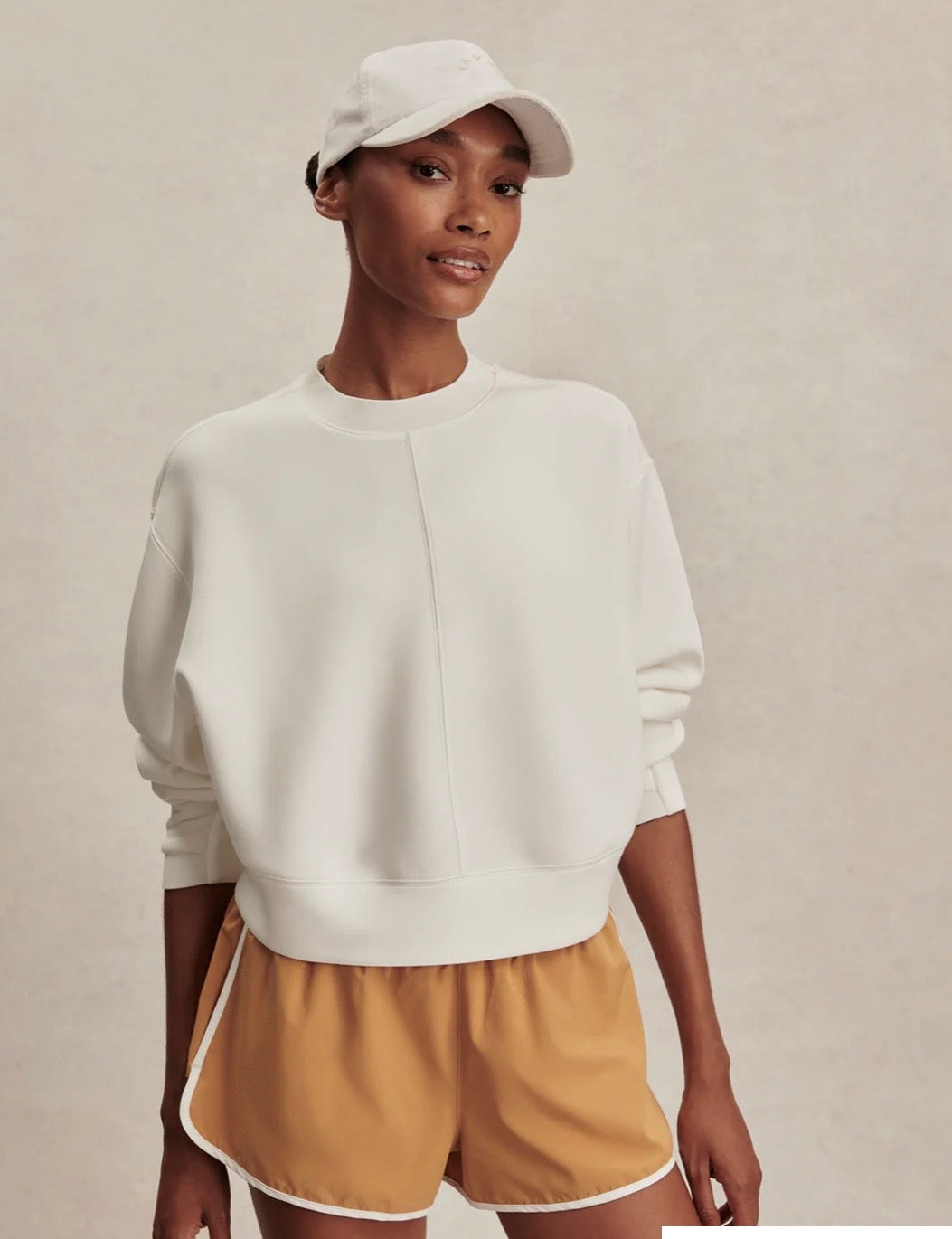 Tasmin Cropped Sweat - Snow White