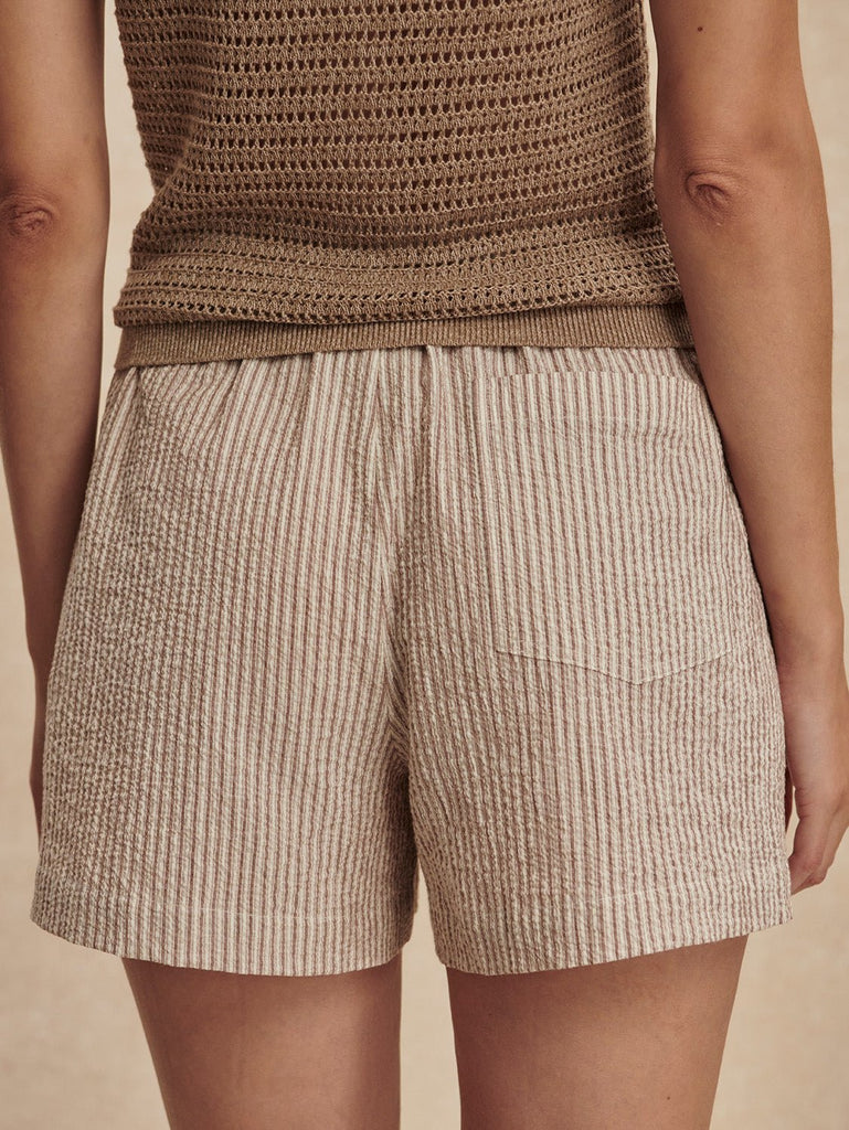 Darina Short 4