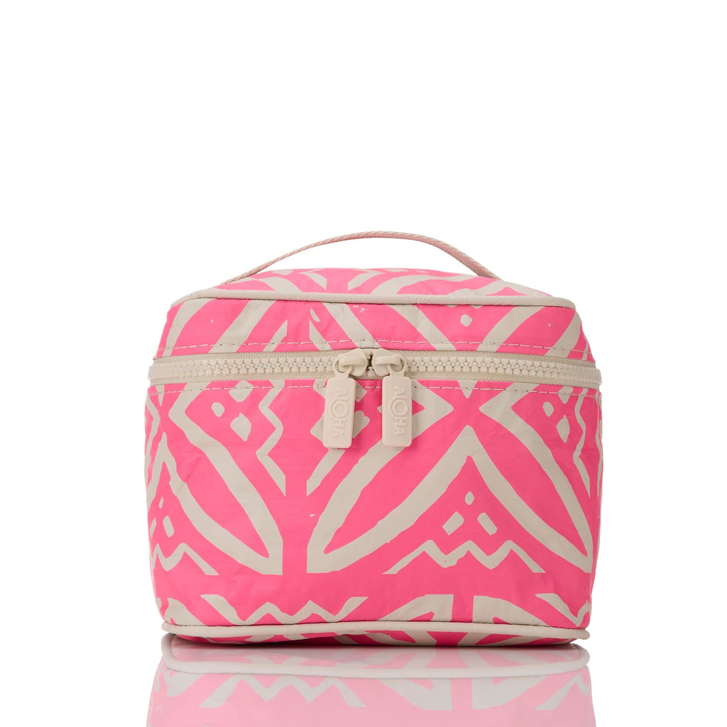 Pasifika Cabin Crew - Neon Pink/Sandstone